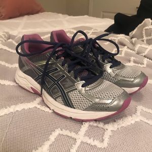 ASICS Women’s Gel Contend 4